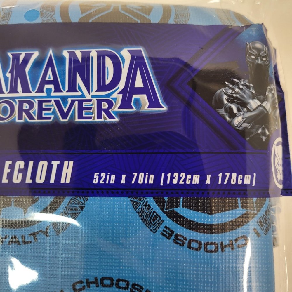 Marvel Black Panther Wakanda Forever Tablecloth 52x70in Blue Black New Party - Picture 3 of 7